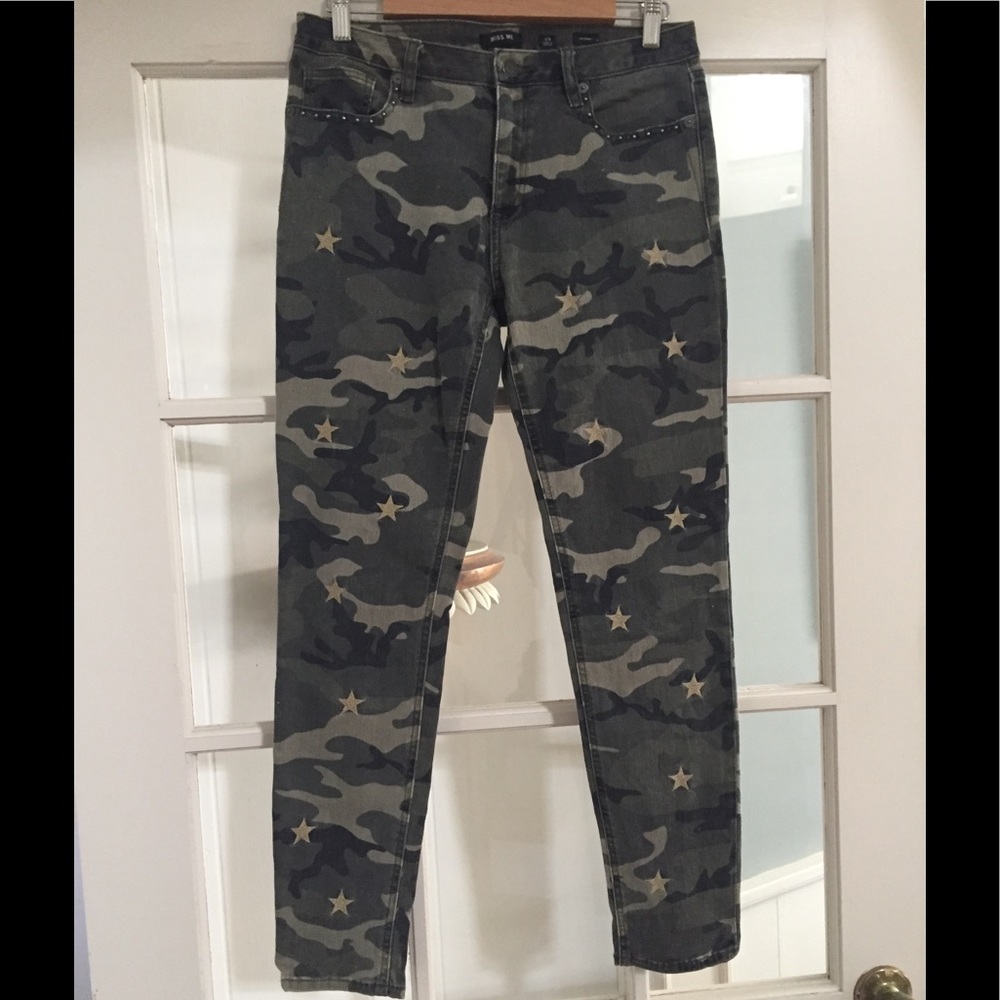 Miss Me, camouflage jeans with embroidered stars, 29/8